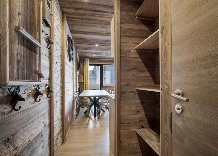 6 Pers Avec Balcon, Animaux Admis, Proche Pistes A - Fr-1-640-80