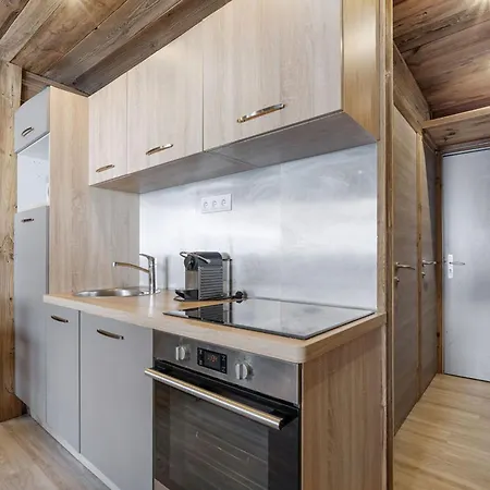 Apartment 6 Pers Avec Balcon, Animaux Admis, Proche Pistes A - Fr-1-640-80 *